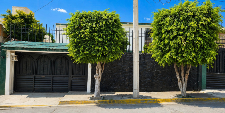 Jardines de Atizapan